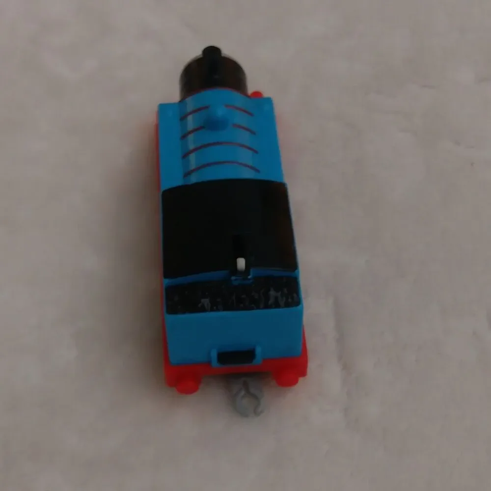 Mattel Thomas & Friends Motorized Blue #1 Engine HO DC Analog Lightning Bolt